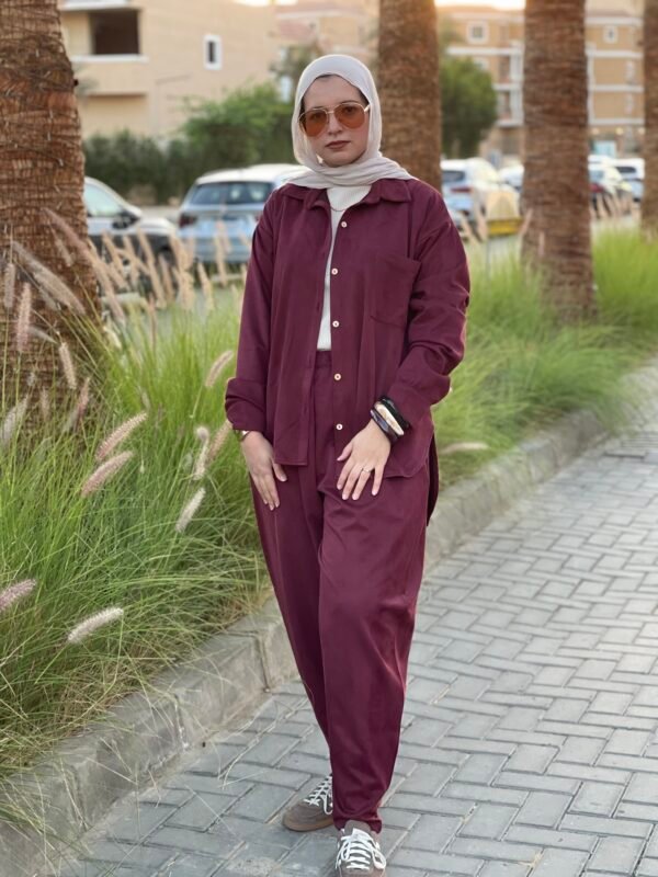 Signature Suede Set in burgundy