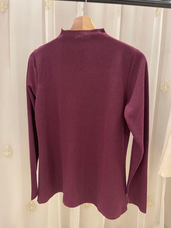 Basic Top in Grape